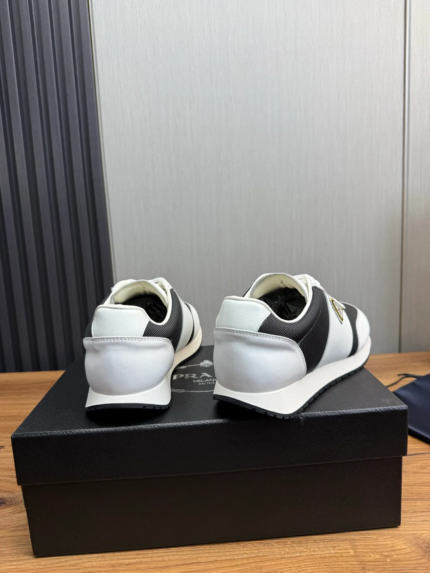 Men's shoes 💰760💰 [PRADA] New models synchronized with the official website, high-quality shipments ✔️Best sellers🔥 Original cowhide with mesh surface + cowhide lining, 1🆚1 replica, original bottom, 38-45 (men's 45 is custom-made and cannot be returned)